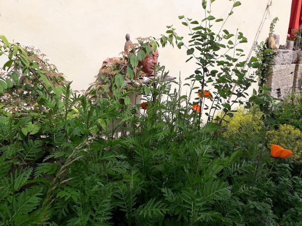 L'Atelier Du Chapeau Rouge Leilighet Souvigny Eksteriør bilde